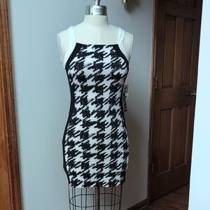 Teeze Me Black and White Houndstooth Dress Size 5/6